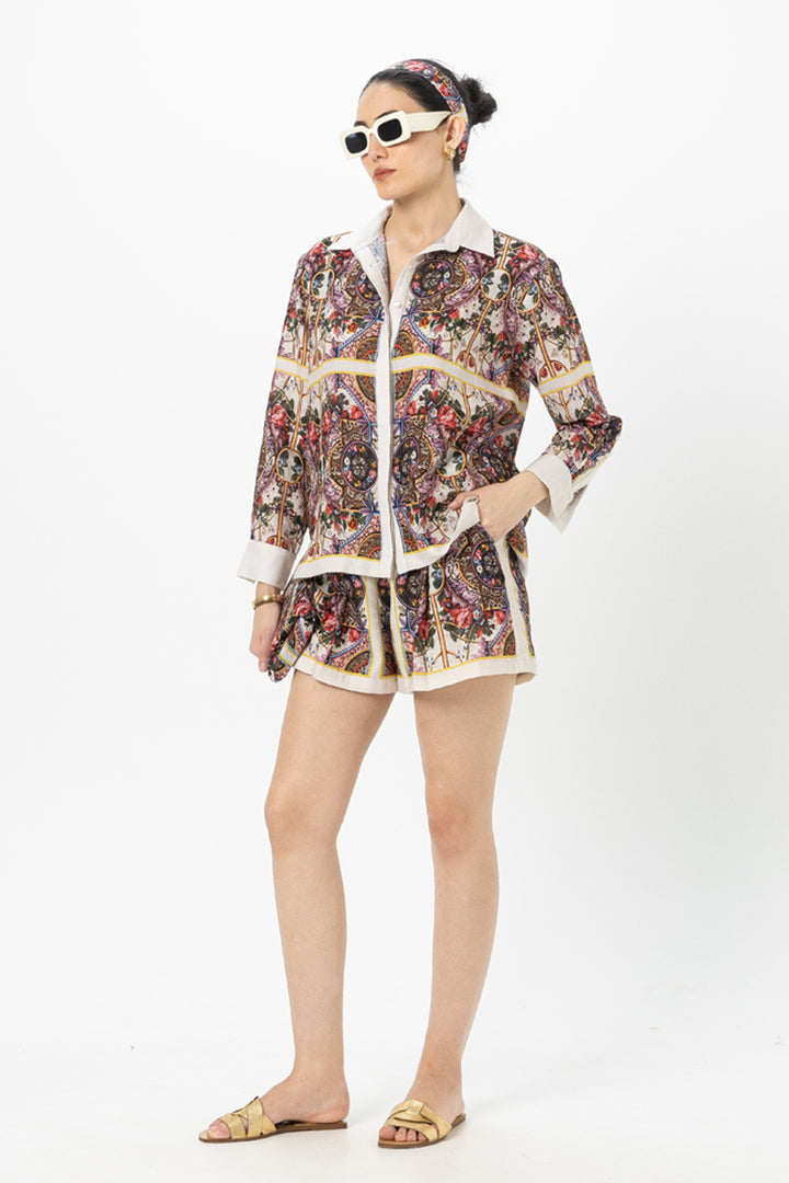 Rococo-White Shorts Set