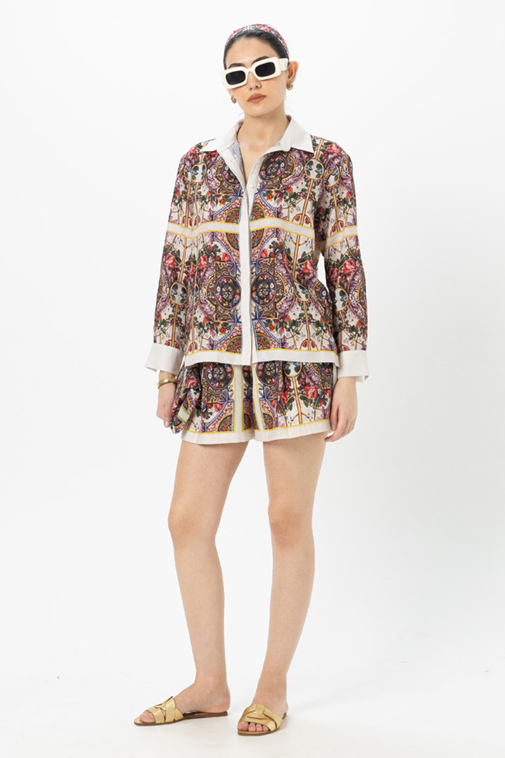 Rococo-White Shorts Set