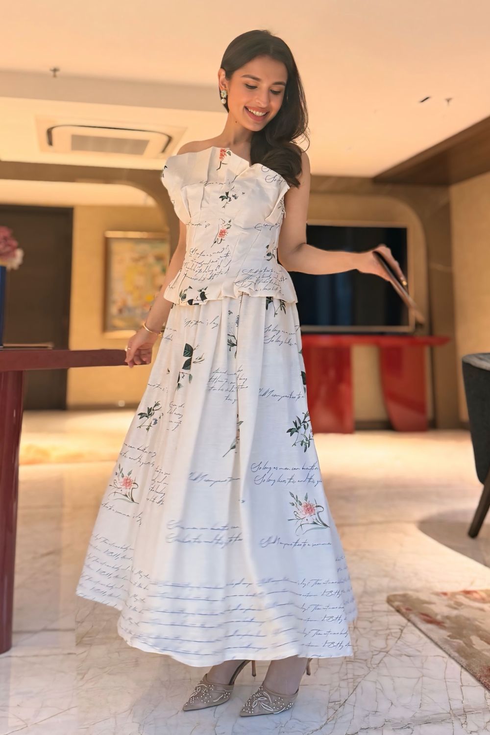 Saachi Bhasin In Our Poetry Fanfare Set