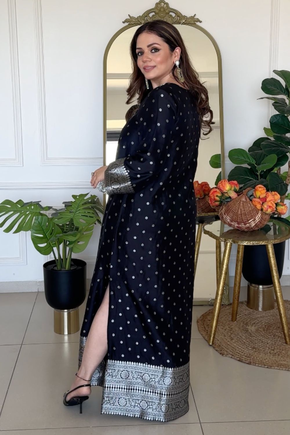 Heena Somani In Our Nats Statement Silk Kaftan With Brocade Detail - Black