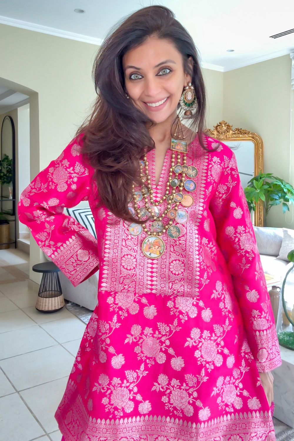 Nriti Shah In Our Seerat Brocade Jaal Silk Kurta With Farshi Set - Pink