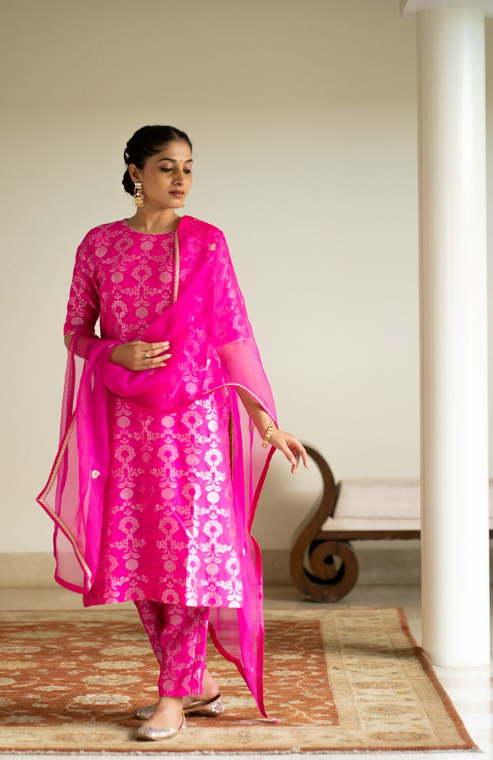 Pink Brocade Jaal Kurta Set