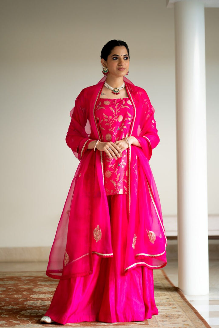 Pink Floral Jaal Brocade Short Kurta Set