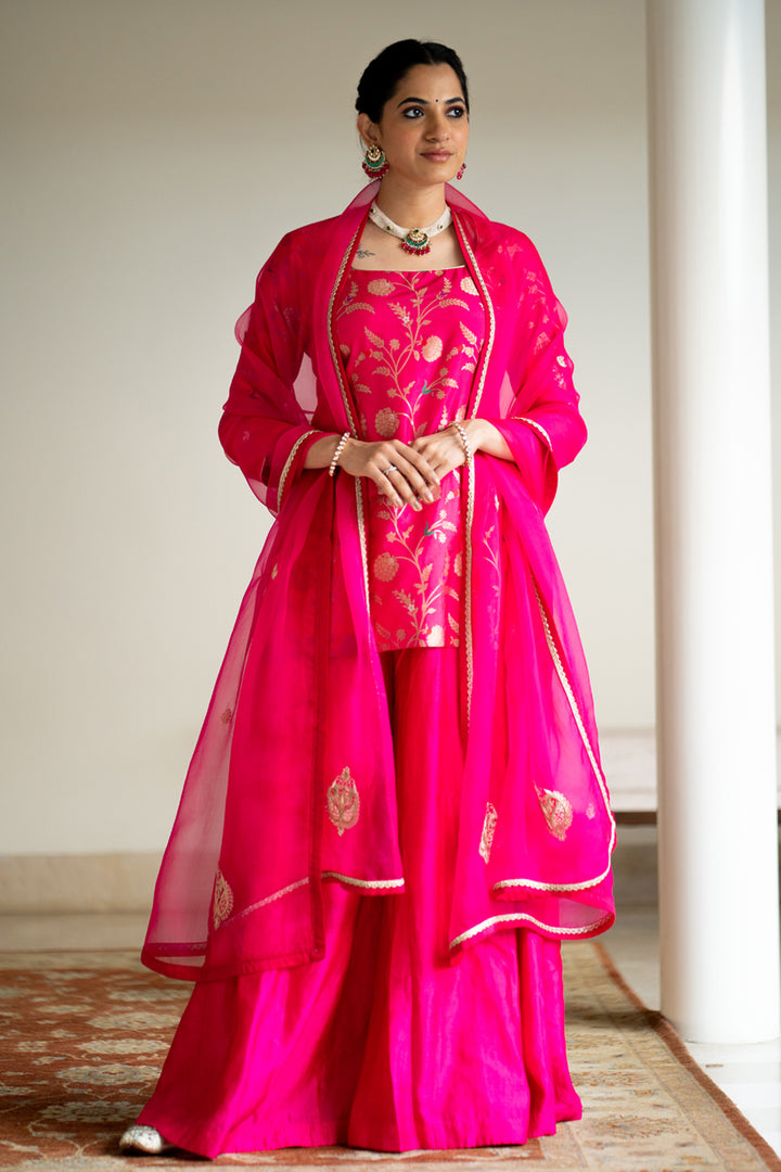 Pink Floral Jaal Brocade Short Kurta Set