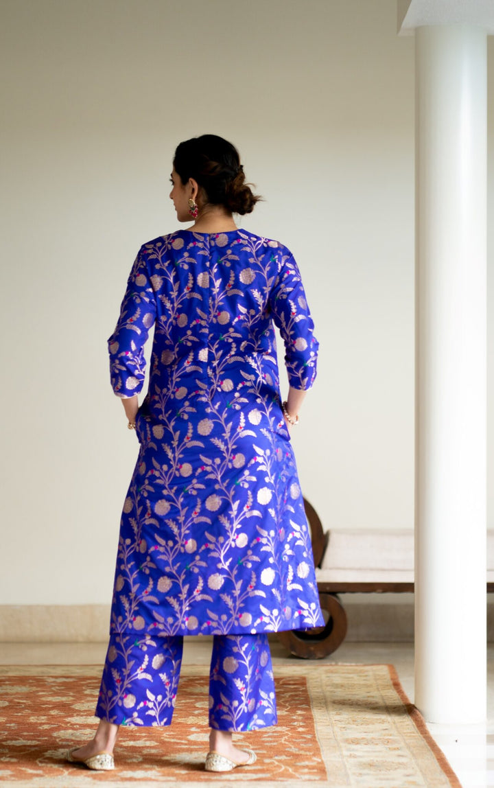Blue Dainty Floral Jaal Brocade Kurta Set