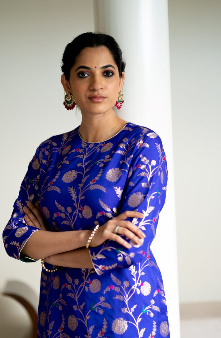 Blue Dainty Floral Jaal Brocade Kurta Set