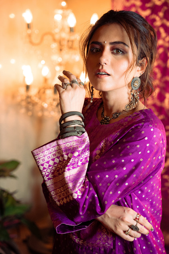 Ridhi Dogra In Our Sitara-Dotted Silk Kurta Set (Purple)