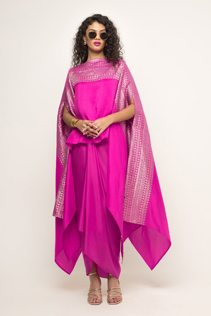 Devi-Statement Silk Cape With Brocade Detail and Skirt Set (Pink)