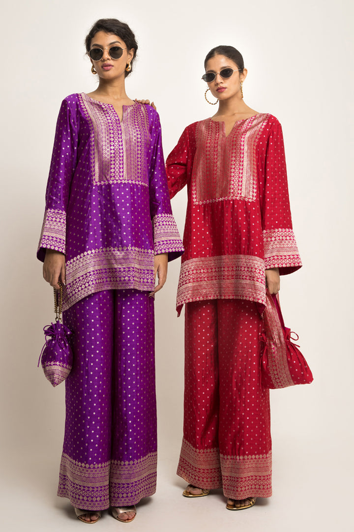 Sitara-Dotted Silk Kurta Set (Red)