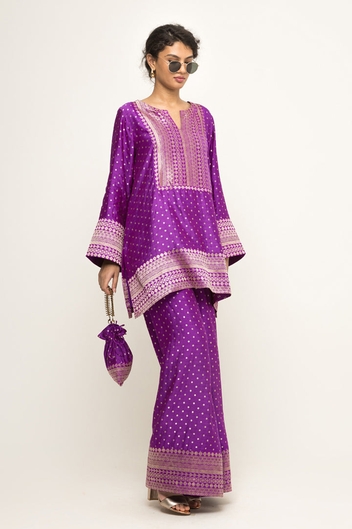 Sitara-Dotted Silk Kurta Set (Purple)