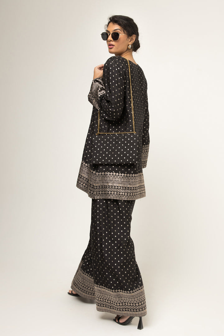 Sitara-Dotted Silk Kurta Set (Black)