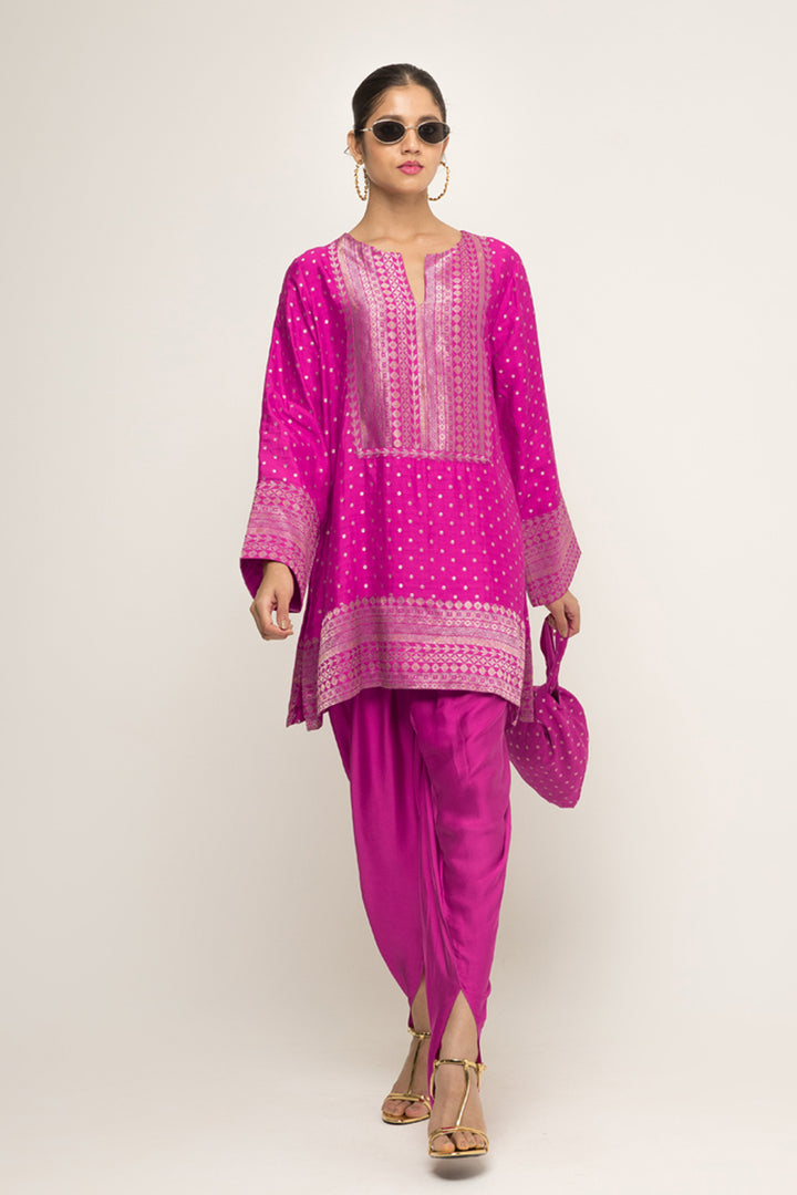 Tara-Dotted Brocade Detail Silk Kurta With Dhoti Set (Pink)