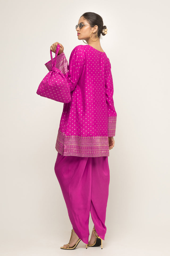 Tara-Dotted Brocade Detail Silk Kurta With Dhoti Set (Pink)