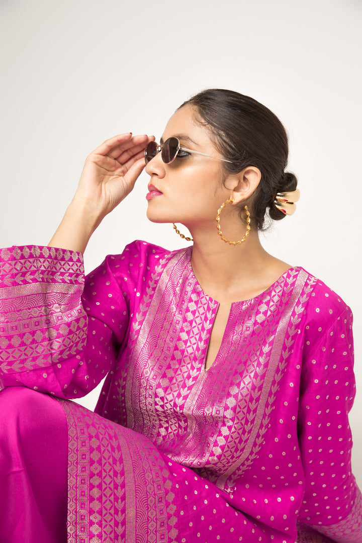 Tara-Dotted Brocade Detail Silk Kurta With Dhoti Set (Pink)