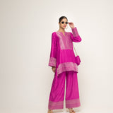 Sitara-Dotted Silk Kurta set with Benerasi Brocade weave border details (Pink)