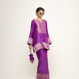 Sitara-Dotted Silk Kurta set with Benerasi Brocade weave border details (Purple)