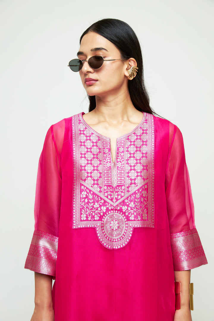 Mehar Pink Organza Tunic Set