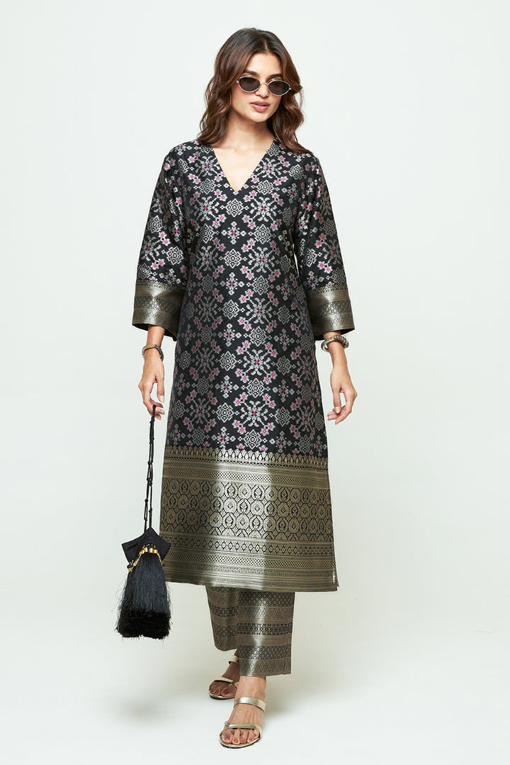 Meena Black Brocade Long Kurta Set