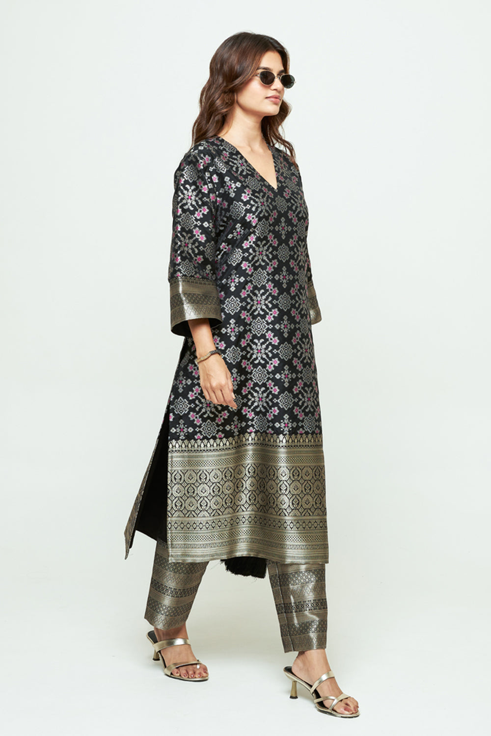Meena Black Brocade Long Kurta Set
