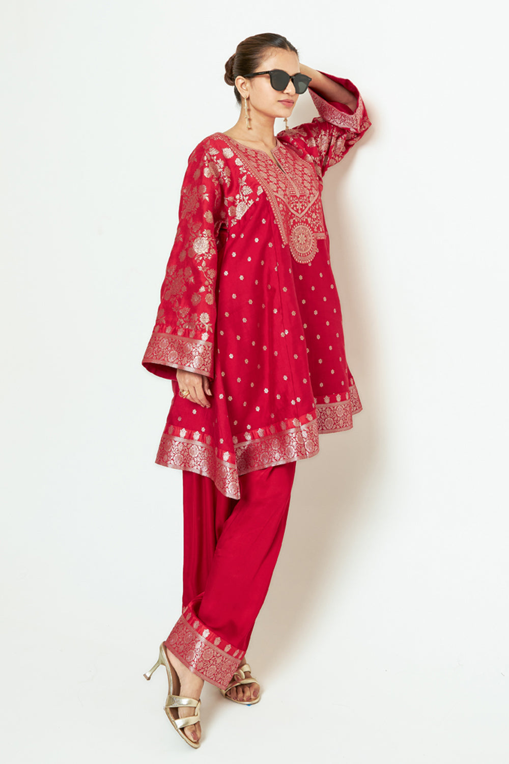 Gulnaz Red Floral Brocade Choga Kurta With Farshi Salwar