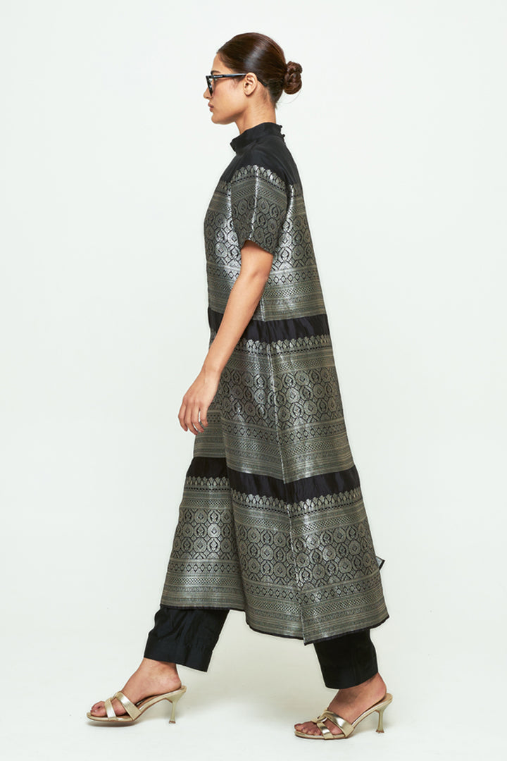 Raysa Black Statement Brocade Kurta Set
