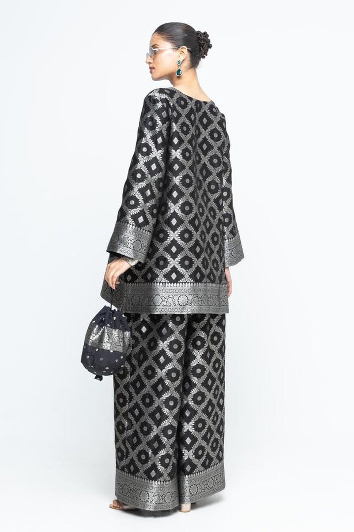 Heera Brocade Jaal Kurta With Pants - Black