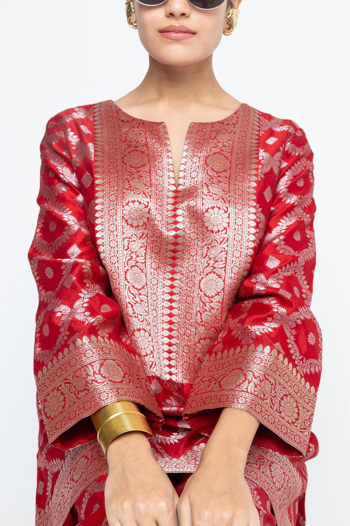 Heera Brocade Jaal Kurta With Pants - Red