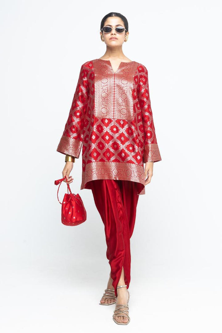 Heer Red Brocade Jaal Kurta With Dhoti Set