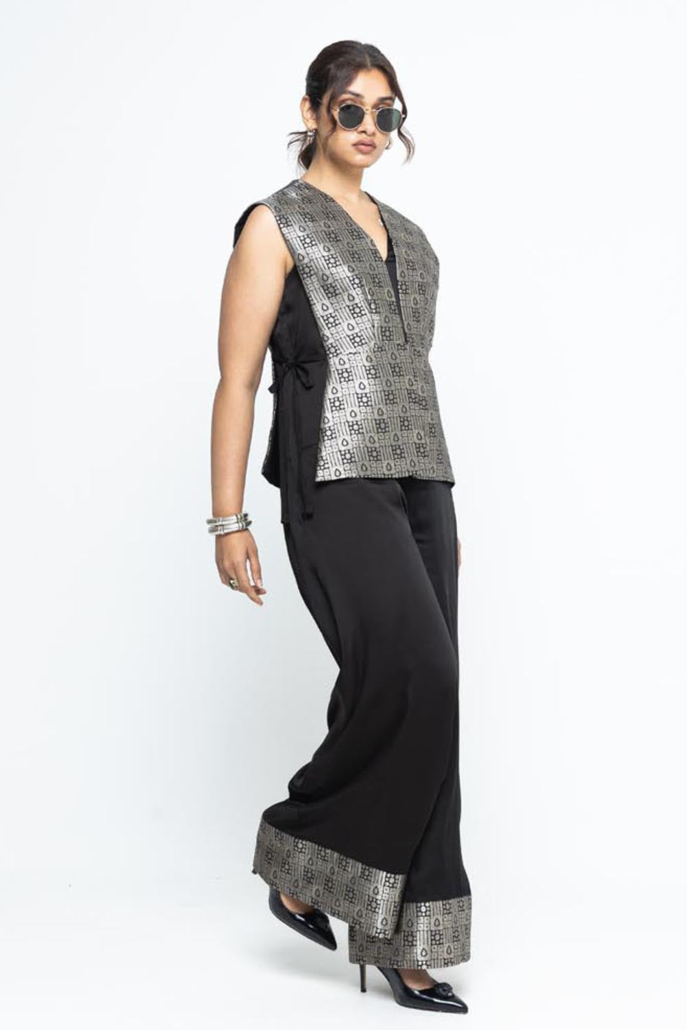 Alia Gilet With Jumpsuit - Black