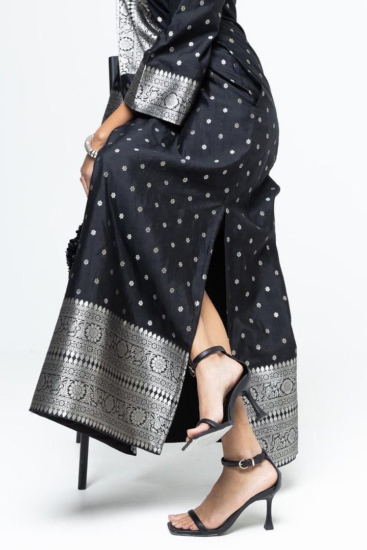 Nats Statement Silk Kaftan With Brocade Detail - Black