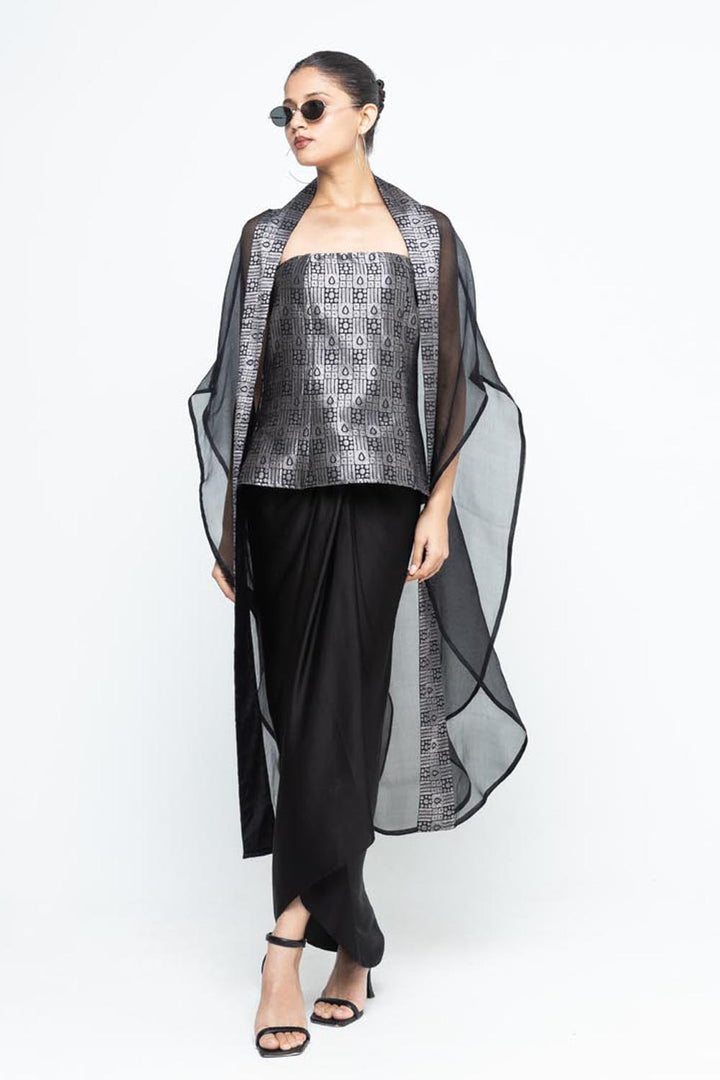 Dela Cape Set - Black