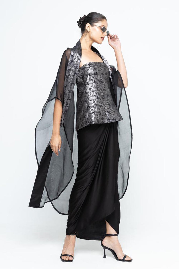 Dela Cape Set - Black