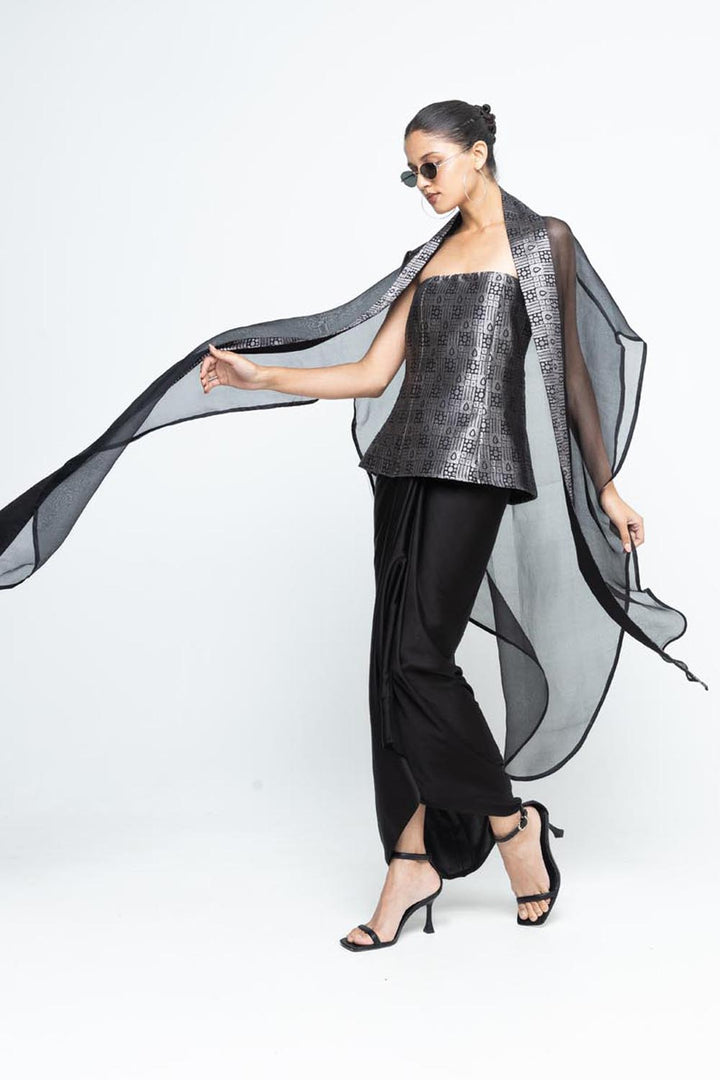Dela Cape Set - Black