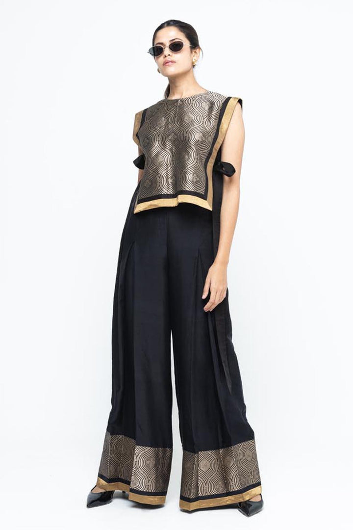 Miri Brocade Bib With Pant Set - Black