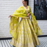 Bahaar lehenga