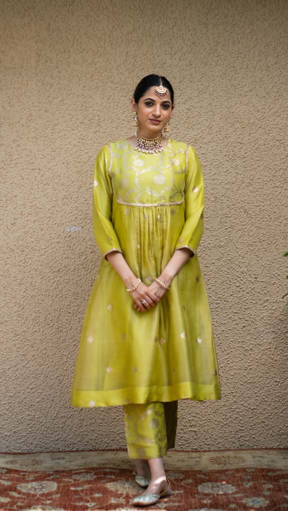 Lime Green Jaal Neck Butt Benarasi Kora Silk Kurta Set