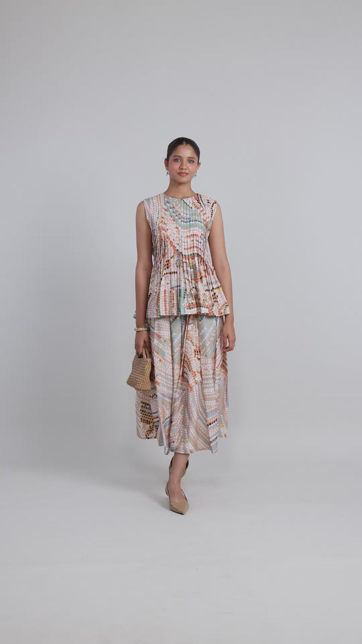 Daphne Accordion Skirt Set