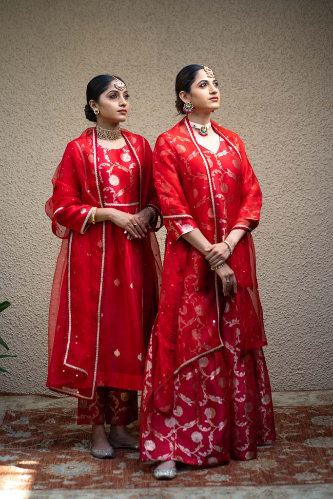 Red Jaal Neck Butti Benarasi Kora Silk Kurta Set